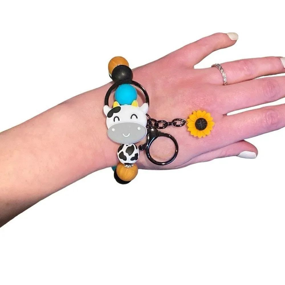 Cow Wristlet Keychain - Picture 4 of 4